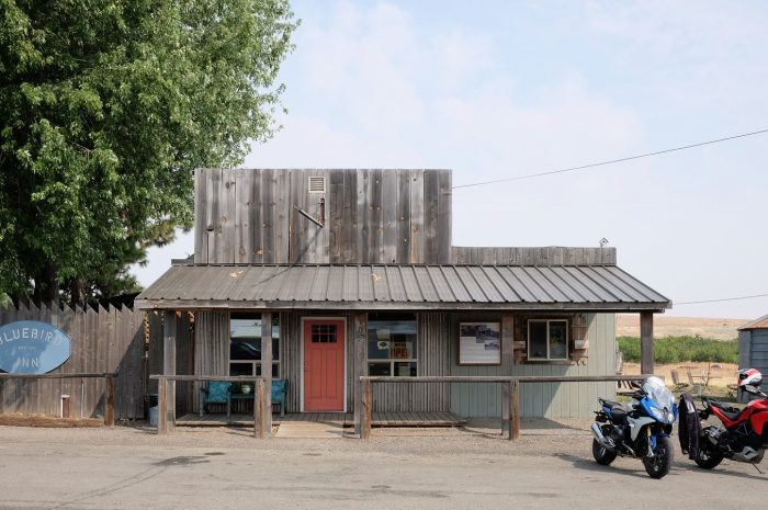 Bluebird Inn